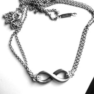 Tiffany’s infinity necklace